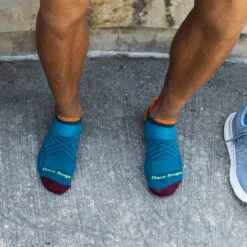 Men's Run No Show Tab Ultra-Lightweight Running Sock -Darn Tough Outlet Store 02 1039 DarkTeal LS