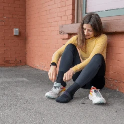 Women's Element Quarter Lightweight Running Sock -Darn Tough Outlet Store 03 1113 Black LS