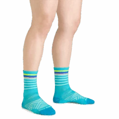 Women's Stride Micro Crew Ultra-Lightweight Running Sock 15 Women's Stride Micro Crew Ultra-Lightweight Running Sock -Darn Tough Outlet Store 1045 Teal Model 2000x2000 daaf9bda 82a9 4bba 99ad f98382240af1