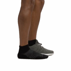 Men's Coolmax® Run Quarter 2-Pack -Darn Tough Outlet Store 1055 Black footwear