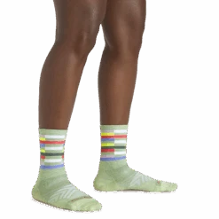 Women's Relay Micro Crew Ultra-Lightweight Running Sock -Darn Tough Outlet Store 1063 Mint Model