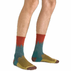 Men's Hike And Run 2-Pack -Darn Tough Outlet Store 1974 Teal Model 2000x2000 7ec75346 8942 4b62 bf2b 4479b12c4657