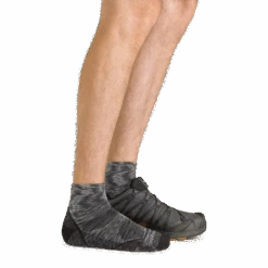 Men's Light Hiker Quarter Lightweight Hiking Sock 13 Men's Light Hiker Quarter Lightweight Hiking Sock -Darn Tough Outlet Store 1991 Space Gray Footwear 2000x2000 541d0fdf 610e 4dad aa02 8b6e4ee96126