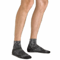 Men's Light Hiker Quarter Lightweight Hiking Sock 14 Men's Light Hiker Quarter Lightweight Hiking Sock -Darn Tough Outlet Store 1991 Space Gray Model 2000x2000 e71cf634 77dd 4031 a953 063c93e837f3