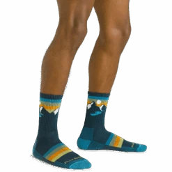 Men's Sunset Ridge Micro Crew Lightweight Hiking Sock 11 Men's Sunset Ridge Micro Crew Lightweight Hiking Sock -Darn Tough Outlet Store 1997 Bottle Model 2000x2000 0f6e3f67 fdf3 46af 8f43 3b624390a71c