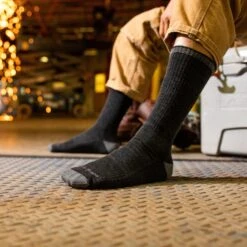 Darn Tough Outlet Store -Darn Tough Outlet Store 21 DTV Work Waterbury Cirilli 21 4500x3000 e31eae50 d228 4cc4 8b7a 66124c42d09b