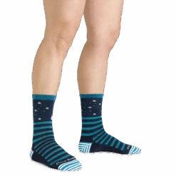 Women's Animal Haus Crew Lightweight Lifestyle Sock 27 Women's Animal Haus Crew Lightweight Lifestyle Sock -Darn Tough Outlet Store 6037 Eclipse Model 2000x2000 690d7731 4535 4fe4 82d4 131d727a4cf1