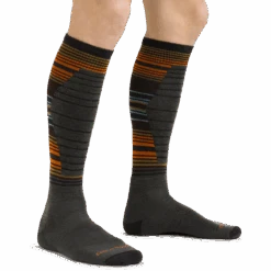 Darn Tough Outlet Store -Darn Tough Outlet Store 8016 Forest Model