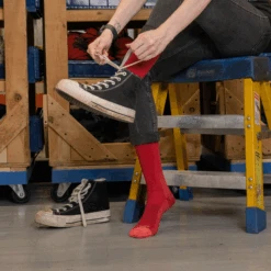 Women's Limited Edition Basic Crew Lightweight Lifestyle Sock -Darn Tough Outlet Store kagvwoyswxsz1iffsena