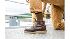 Darn Tough Fred Tuttle Micro Crew Midweight Work Sock - Mens -Darn Tough Outlet Store opplanet darn tough fred tuttle micro crew midweight w cushion work sock mens timber extra large 2005 timber xl darn av 4