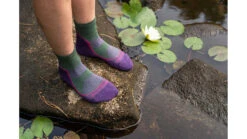 Darn Tough Light Hiker Quarter Lightweight Hiker Socks - Women's -Darn Tough Outlet Store opplanet darn tough light hiker quarter lightweight hiker sock womens moss small 1987 moss s darn av 3