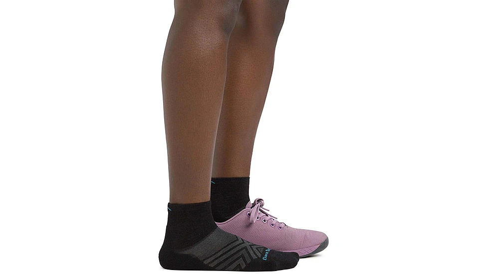 Darn Tough Run Quarter Ultra-Lightweight Running Socks W/Cushion - Women's 5 Darn Tough Run Quarter Ultra-Lightweight Running Socks W/Cushion - Women's - Image 5