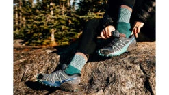 Darn Tough Sobo Micro Crew Lightweight Hiking Sock - Womens -Darn Tough Outlet Store opplanet darn tough sobo micro crew lightweight hiking sock womens teal small 1977 teal s darn av 1