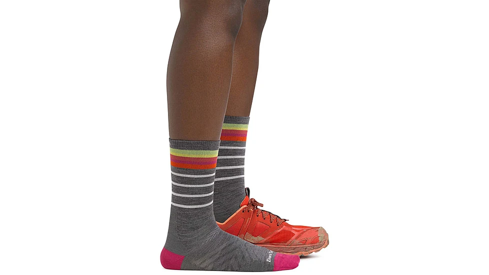 Darn Tough Stride Micro Crew Ultra-Lightweight Running Socks - Women's 4 Darn Tough Stride Micro Crew Ultra-Lightweight Running Socks - Women's - Image 4