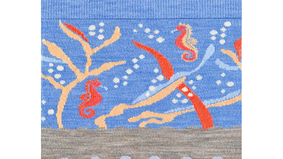 Darn Tough Wild Life Crew Lightweight With Cushion Socks - Womens 8 Darn Tough Wild Life Crew Lightweight With Cushion Socks - Womens - Image 8